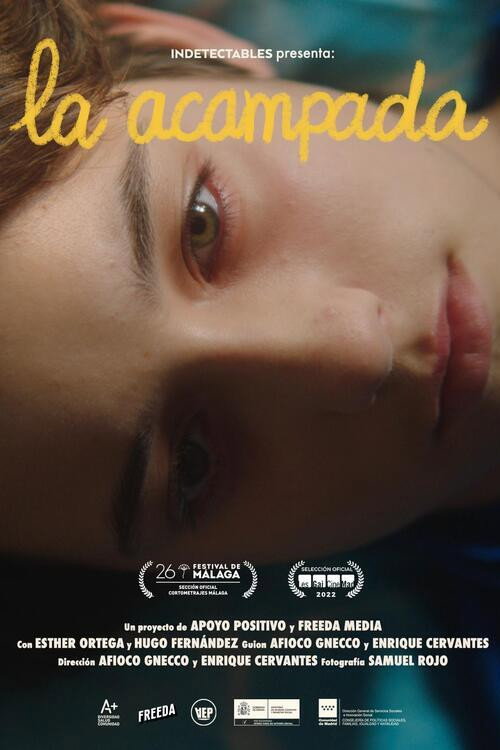La acampada official trailer poster