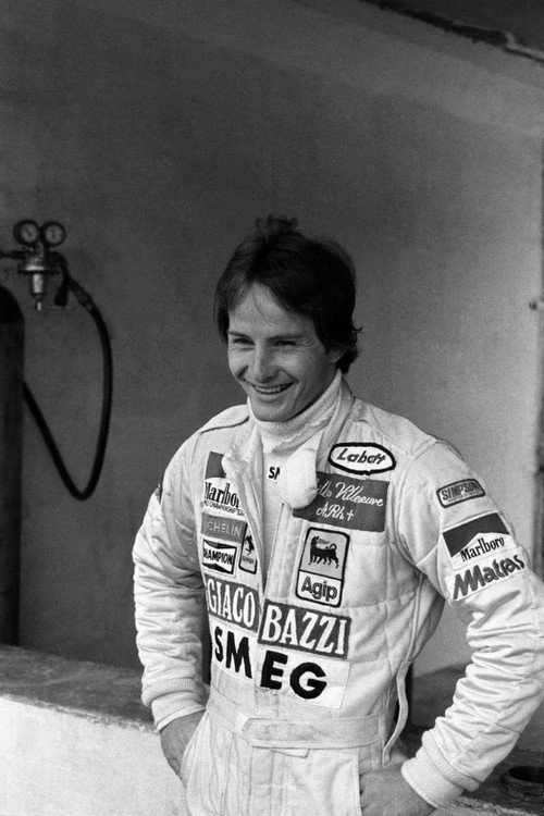 Gilles Villeneuve : à toute vitesse official trailer poster