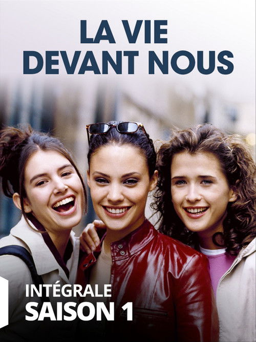 La Vie devant nous official trailer poster